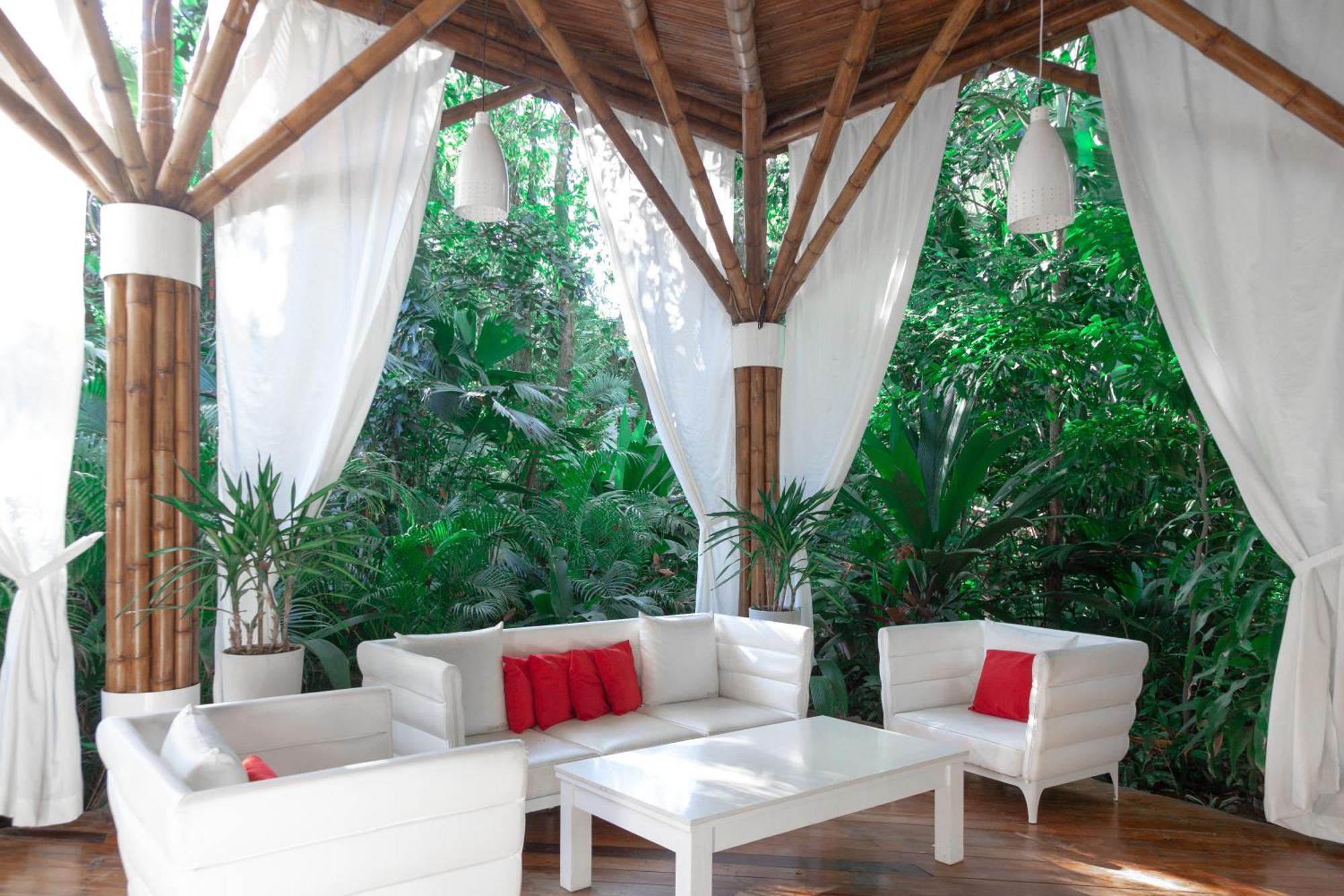 Le Cameleon Boutique Hotel Puerto Viejo de Talamanca Экстерьер фото