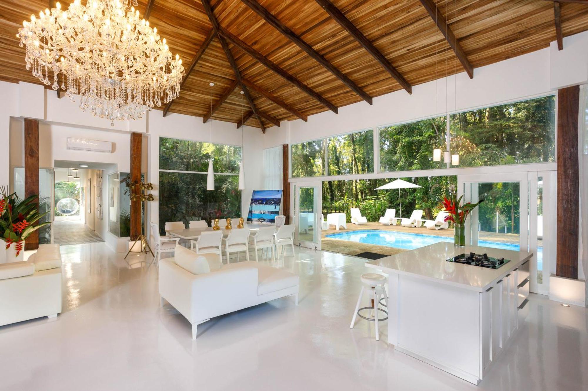 Le Cameleon Boutique Hotel Puerto Viejo de Talamanca Экстерьер фото